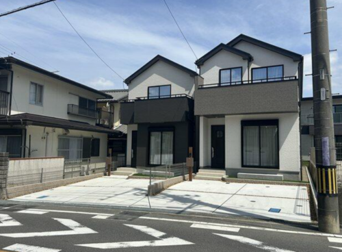 刈谷市荒井町2丁目の一戸建ての画像です