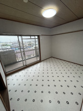 刈谷市一ツ木町菰のマンションの画像です