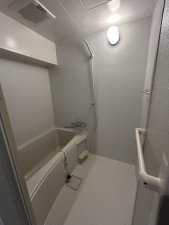 刈谷市一ツ木町菰のマンションの画像です