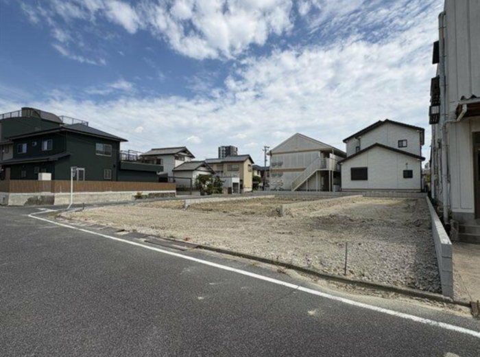 刈谷市原崎町６丁目の一戸建ての画像です