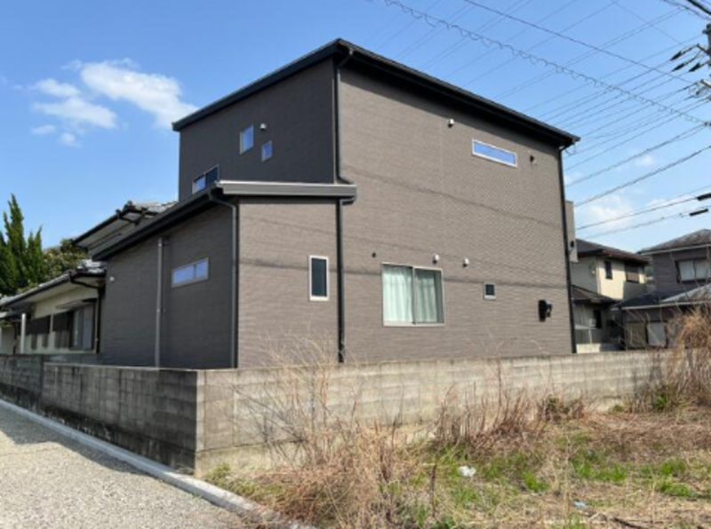 徳島市名東町3丁目の一戸建ての画像です