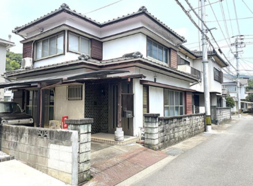 徳島市八万町柿谷の一戸建ての画像です