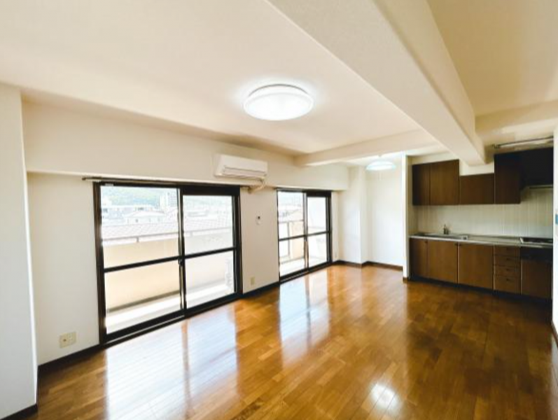 徳島市庄町2丁目のマンションの画像です