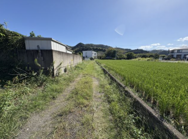 徳島市方上町舟戸川の土地の画像です