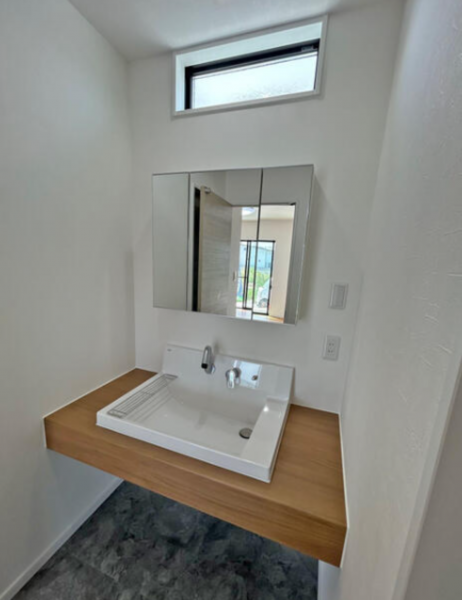 徳島市八万町内浜の一戸建ての画像です