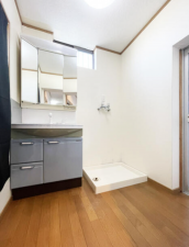 徳島市名東町2丁目の一戸建ての画像です