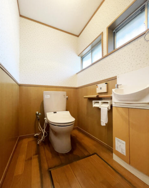 徳島市名東町2丁目の一戸建ての画像です