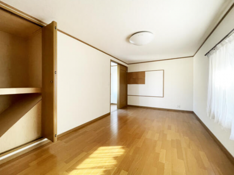 徳島市名東町2丁目の一戸建ての画像です