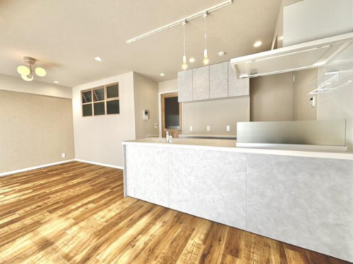 徳島市川内町大松のマンションの画像です