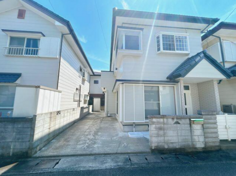 徳島市名東町2丁目の一戸建ての画像です