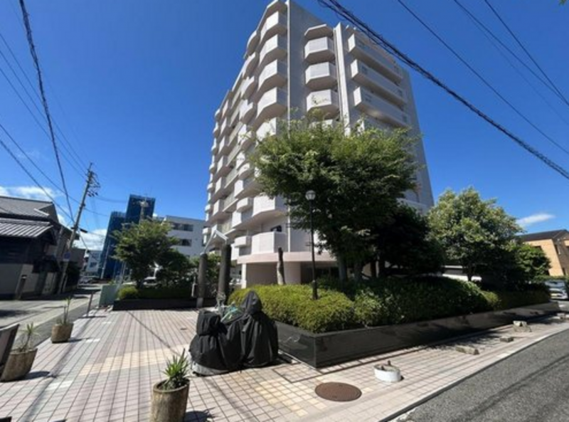 徳島市かちどき橋6丁目のマンションの画像です