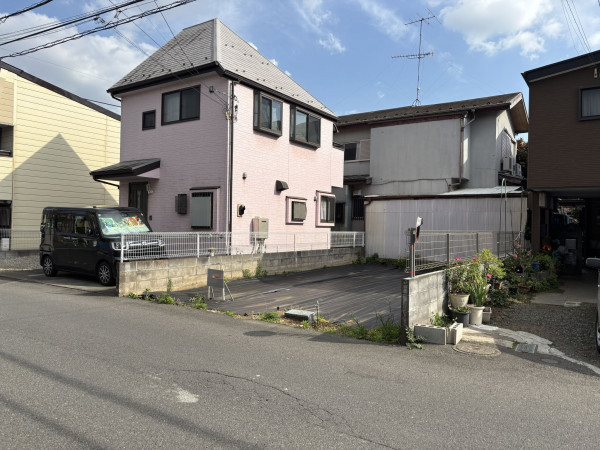 武蔵村山市大南、土地の前面道路を含む現地写真画像です
