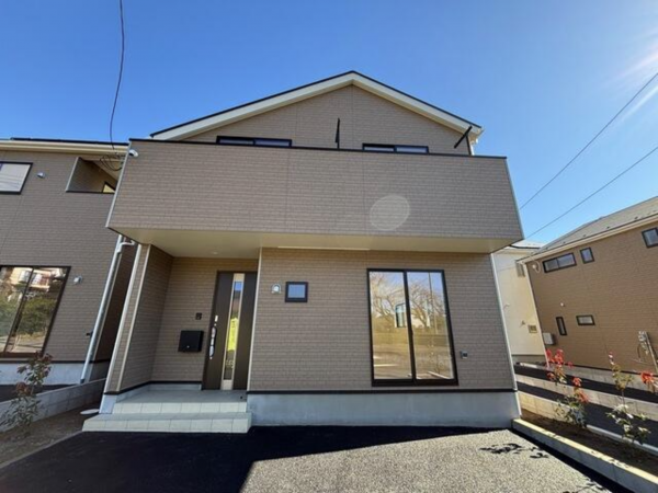 武蔵村山市本町、新築一戸建ての外観画像です