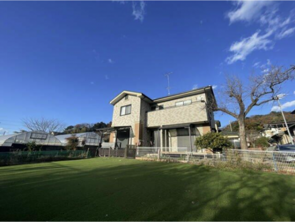 武蔵村山市三ツ木、中古一戸建ての外観画像です