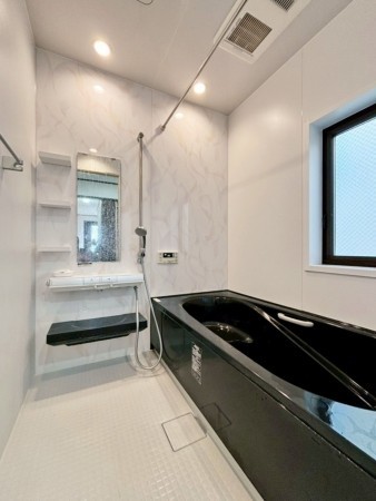 武蔵村山市榎、中古一戸建ての風呂画像です