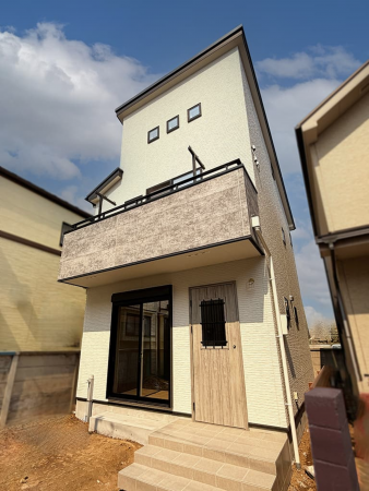 武蔵村山市大南、新築一戸建ての外観画像です