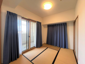 武蔵村山市伊奈平、マンションの内装画像です