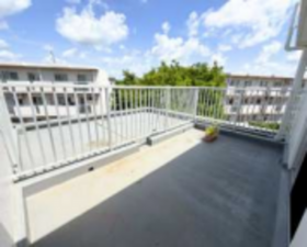 武蔵村山市大南、マンションのバルコニー画像です