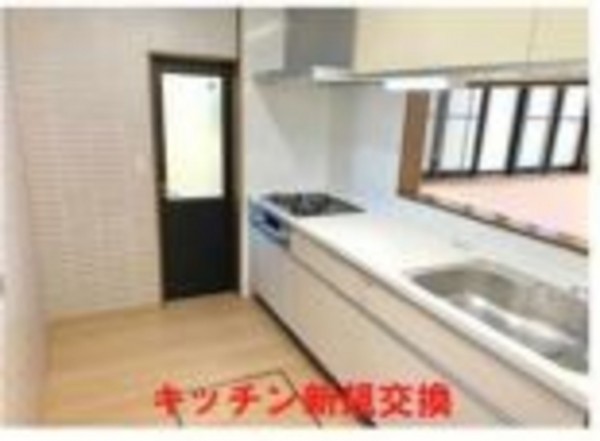 桶川市、中古一戸建てのキッチン画像です