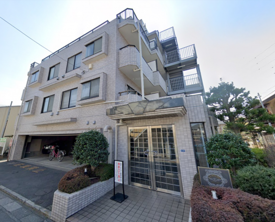 桶川市西、マンションの画像です