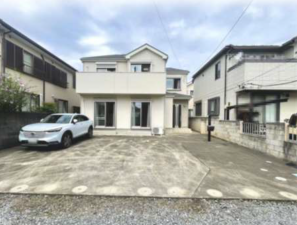 桶川市末広、中古一戸建ての画像です