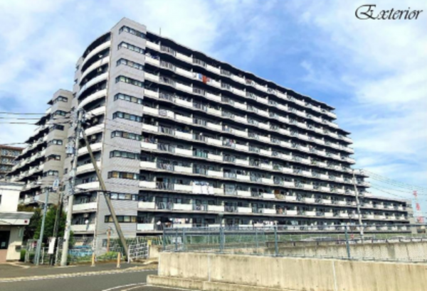 北本市二ツ家、マンションの画像です