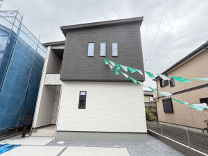 北本市中丸、新築一戸建ての外観画像です