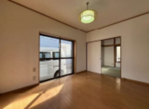 桶川市上日出谷南、中古一戸建ての画像です