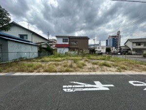 稲沢市駅前、土地の画像です