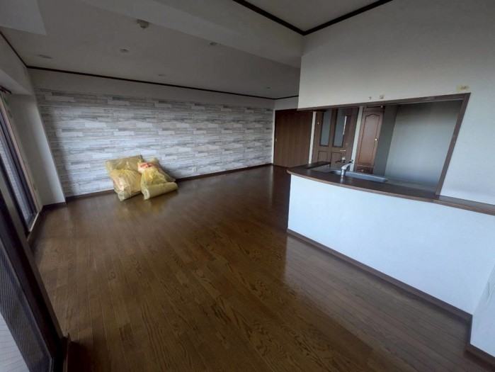 北名古屋市鹿田天王山、マンションの内装画像です