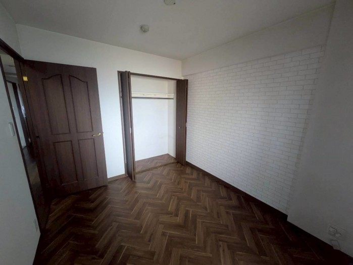 北名古屋市鹿田天王山、マンションの内装画像です