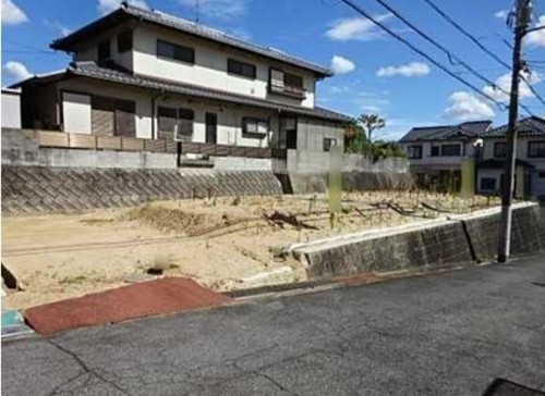 前面道路を含む現地写真