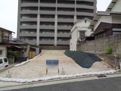前面道路を含む現地写真