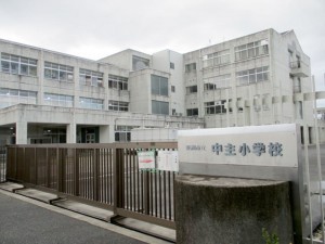 物件画像 一戸建て 野洲市西河原 小学校