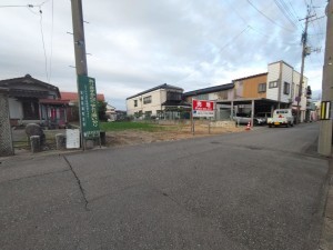 鶴岡市昭和町、土地の画像です