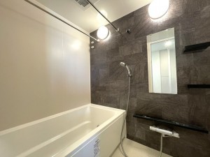 船橋市前原西、マンションの風呂画像です