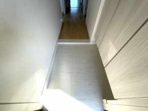 船橋市前原西、マンションの玄関画像です
