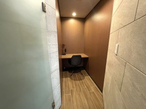 船橋市前原西、マンションのエントランス画像です