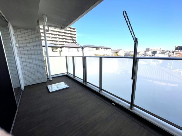 船橋市前原西、マンションのバルコニー画像です