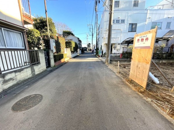 船橋市前原東、土地の前面道路を含む現地写真画像です