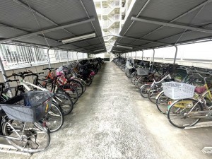 千葉市美浜区真砂、マンションの画像です