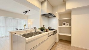 船橋市前原西、マンションの画像です