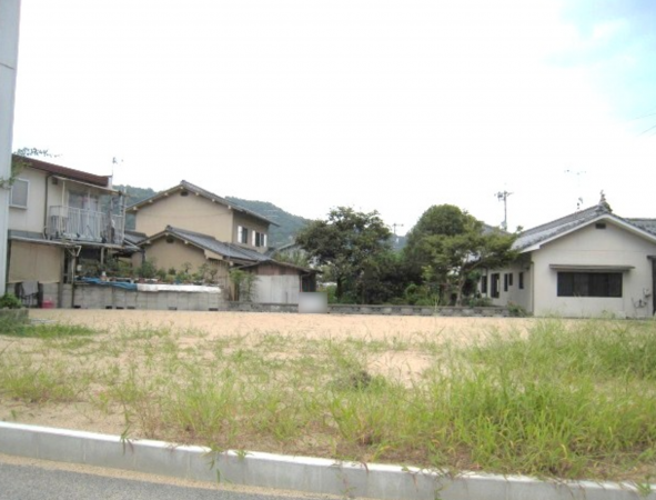 福山市新市町大字新市、土地の外観画像です