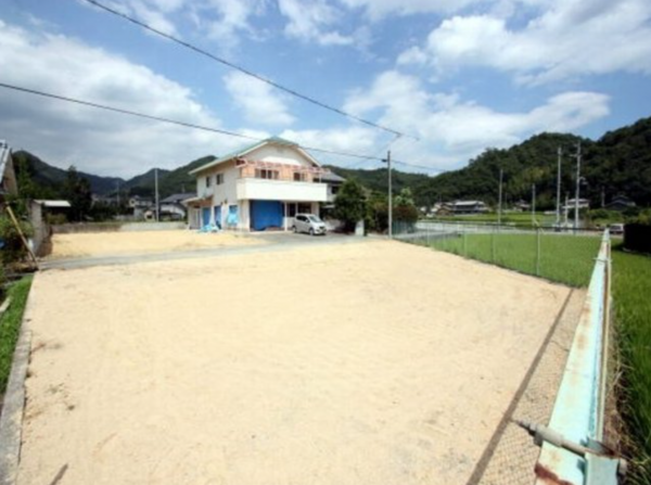 福山市加茂町字粟根、土地の外観画像です