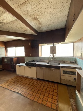 福山市神辺町字十三軒屋、中古一戸建てのキッチン画像です