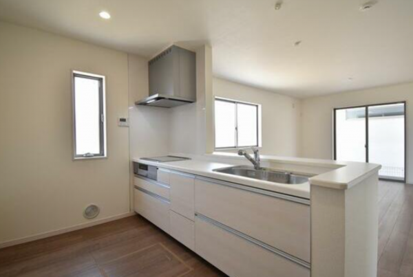 福山市加茂町大字下加茂、新築一戸建てのキッチン画像です