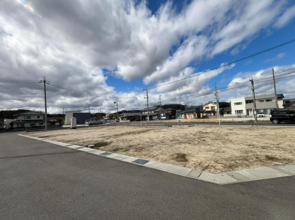 福山市駅家町大字中島、土地の画像です