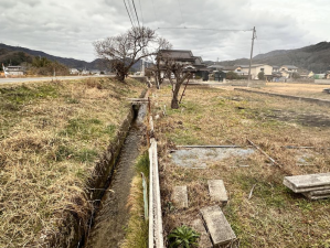 福山市新市町大字下安井、土地の画像です