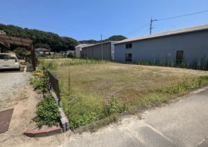 福山市加茂町字粟根、土地の画像です