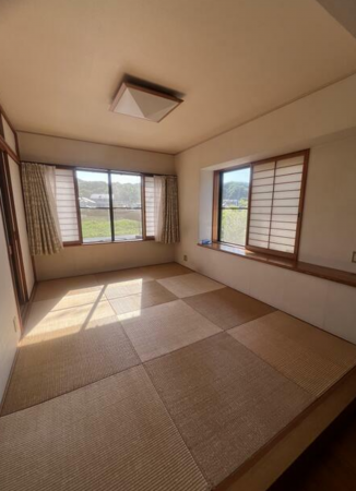 福山市新市町大字下安井、中古一戸建ての画像です